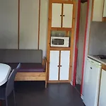 Au D'hautibus Argentonnay