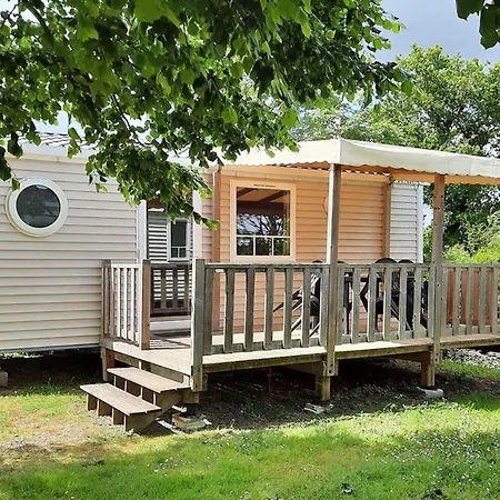 Au D'hautibus Campsite Argentonnay