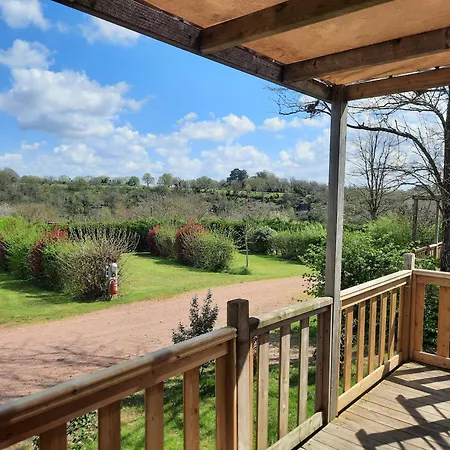 Au D'hautibus Campsite Argentonnay