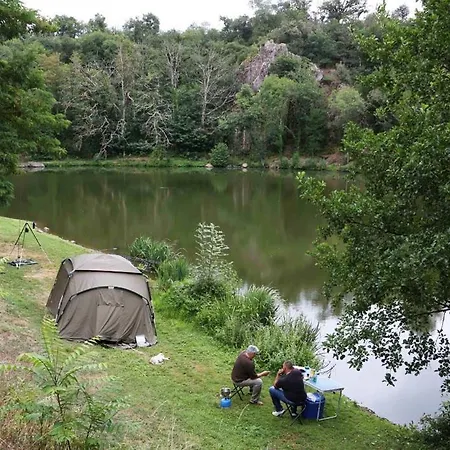 Au D'hautibus Campsite