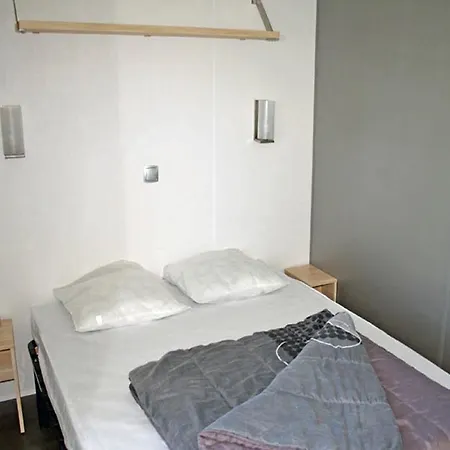 Camping Au D'hautibus Argentonnay