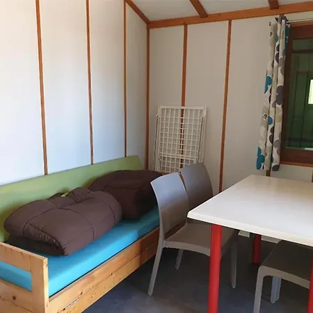 Au D'hautibus * Argentonnay