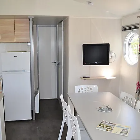 Au D'hautibus * Argentonnay