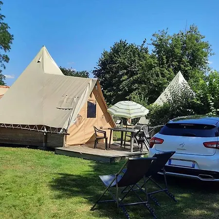 Au D'hautibus Camping *
