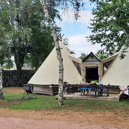 营地 Au D'hautibus Argentonnay