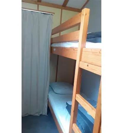 Au D'hautibus 营地