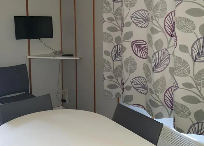 Κάμπινγκ Au D'hautibus *